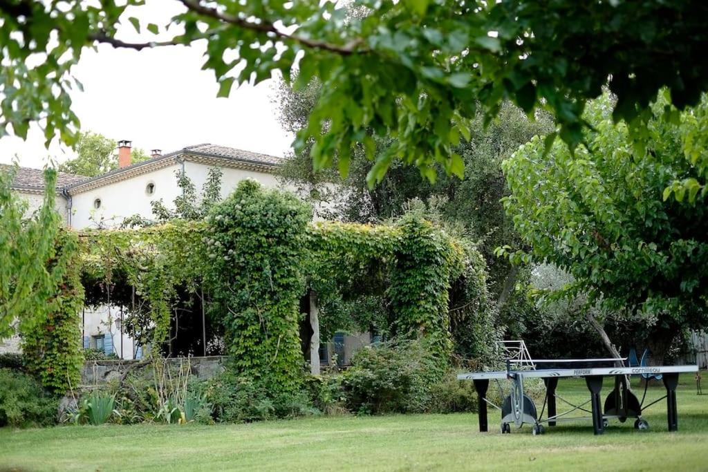 Gite De Charme 80 M², Piscine, Proche D'Uzes. Vezenobres Exteriér fotografie