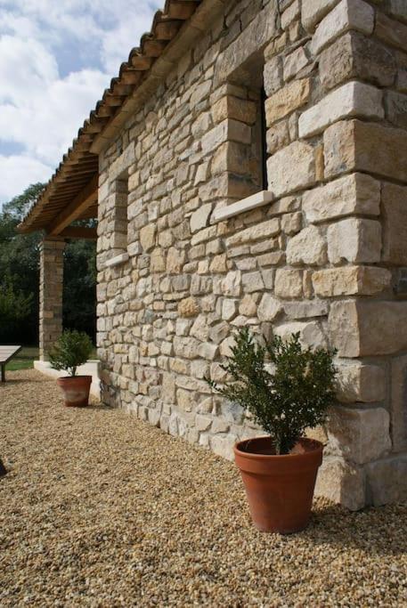Gite De Charme 80 M², Piscine, Proche D'Uzes. Vezenobres Exteriér fotografie