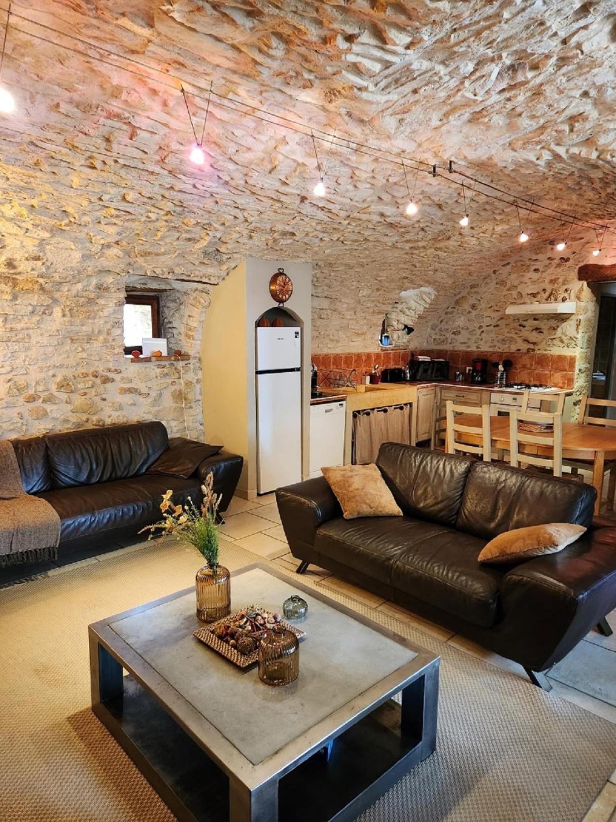 Gite De Charme 80 M², Piscine, Proche D'Uzes. Vezenobres Exteriér fotografie